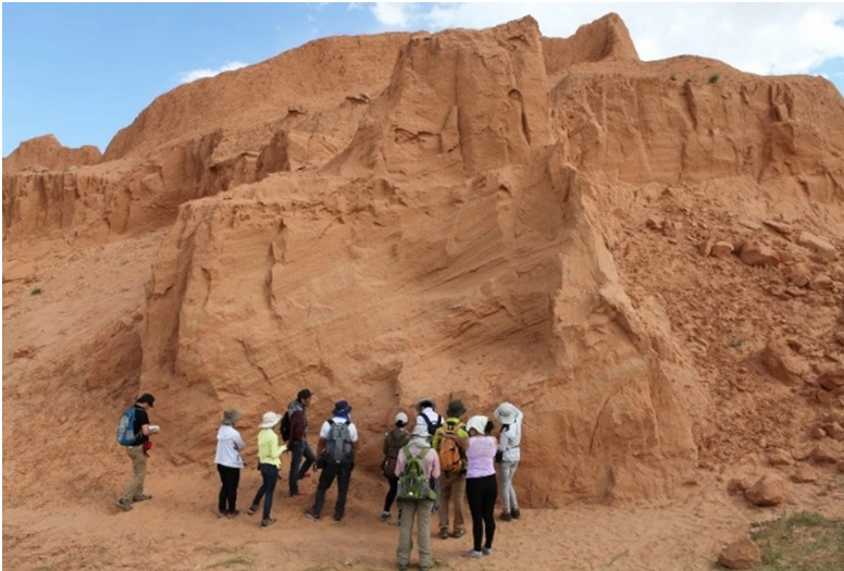 1122(4)